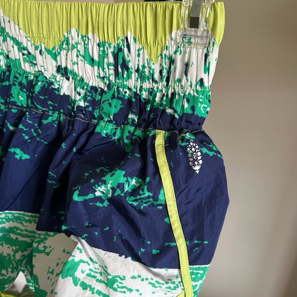 FP Movement way home short - Picture 3 of 7